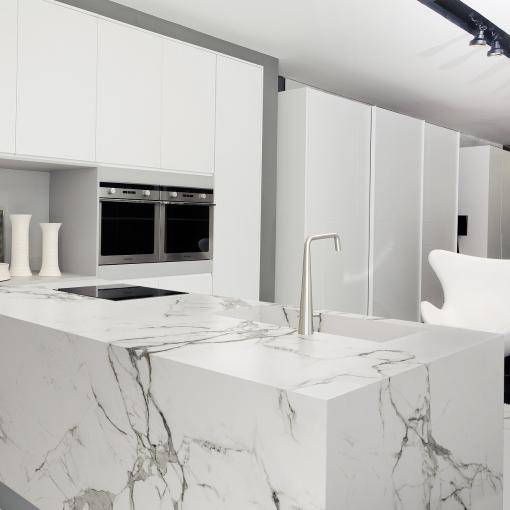 Dekton Aura